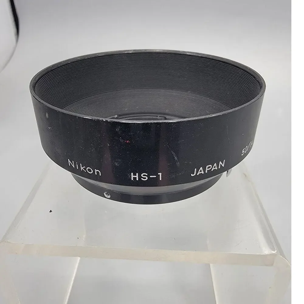 Nikon N8008 35mm Camera SLR Body, Cap, Lens, Hood, Flashes, Extensions + Manual